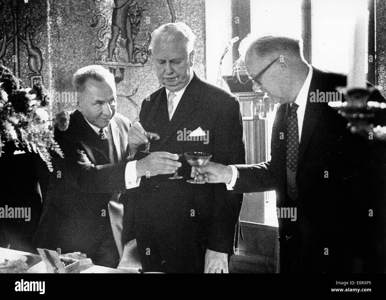 Alexei Kosygin toasts Tage Erlander at luncheon Stock Photo