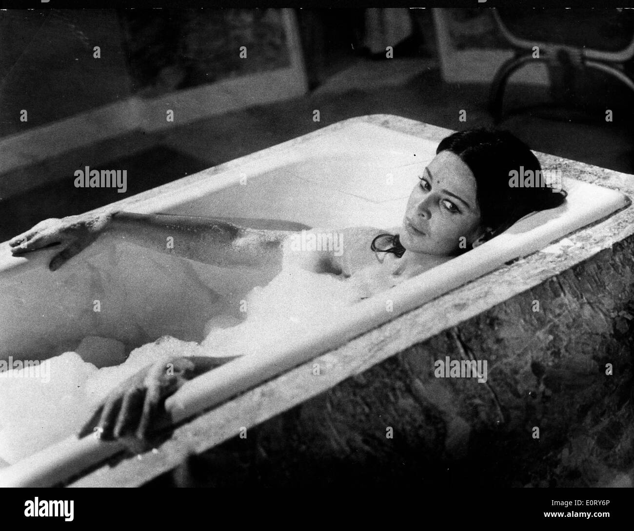 Actress Eleonora Rossi Drago in the bathtub Stock Photo