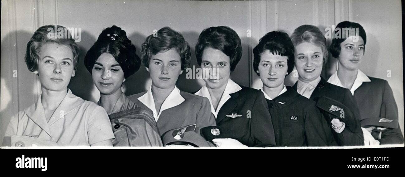 Jul 07 1960 Parisian Hostesses For The Aerian Style Famous