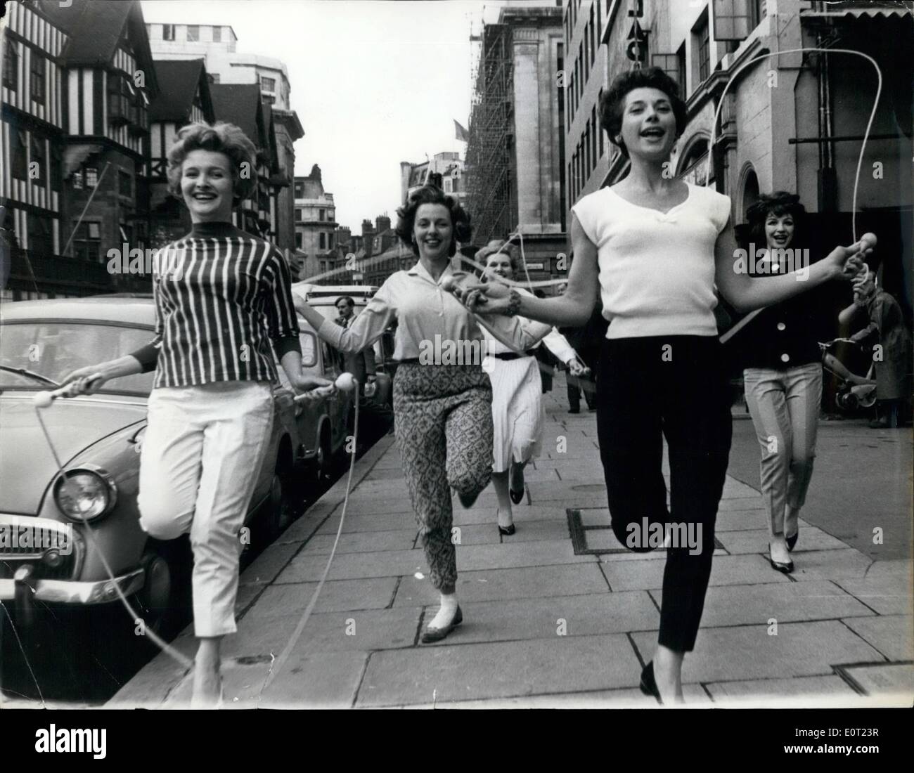 Women 1960 hi-res stock photography and images - Alamy