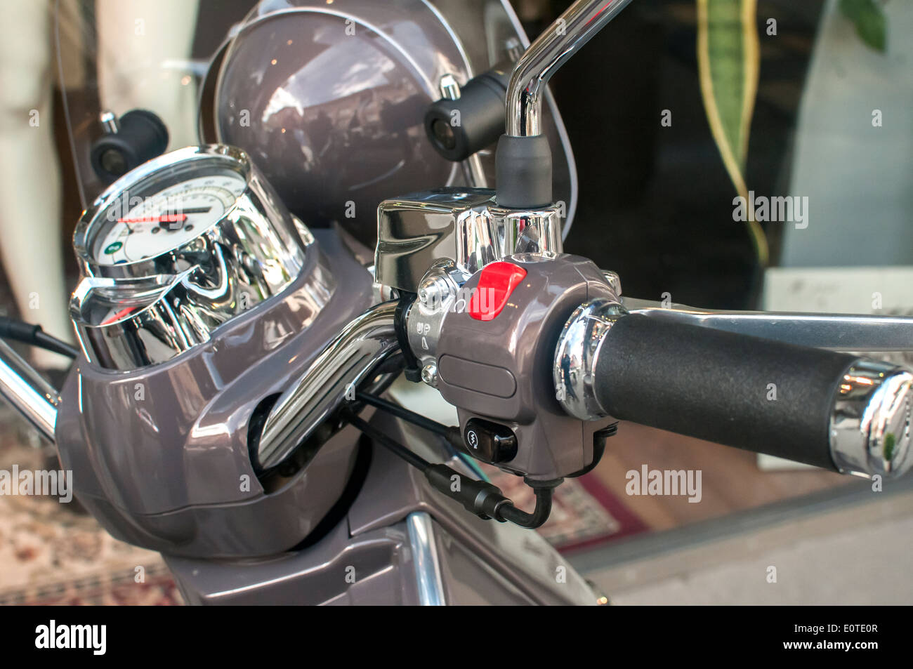 Chromed handlebar hires stock photography and images Alamy