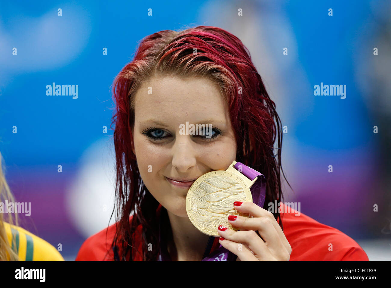 Jessica Jane Applegate Of Great Britain Celebrates With Her Gold Medal