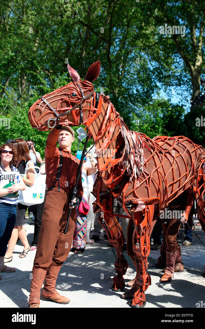 Joey from the stage production of Warhorse at the RHS Chelsea Flower Show 2014 Stock Photo