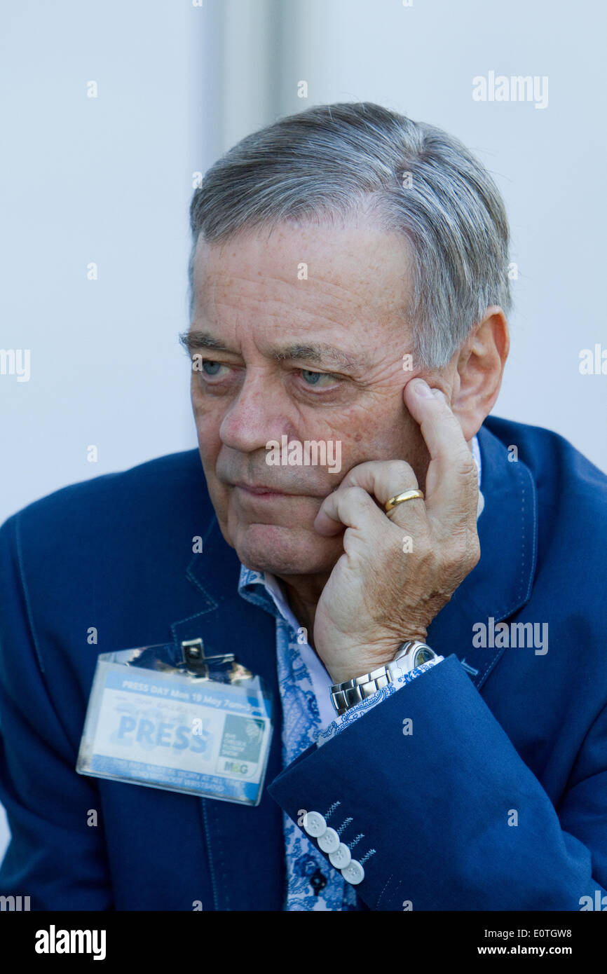 Chelsea, London, UK. 19th May 2014. Tony Balckburn attends RHS Chelsea Flower Show 201 Credit: Keith Larby/Alamy Live News Stock Photo