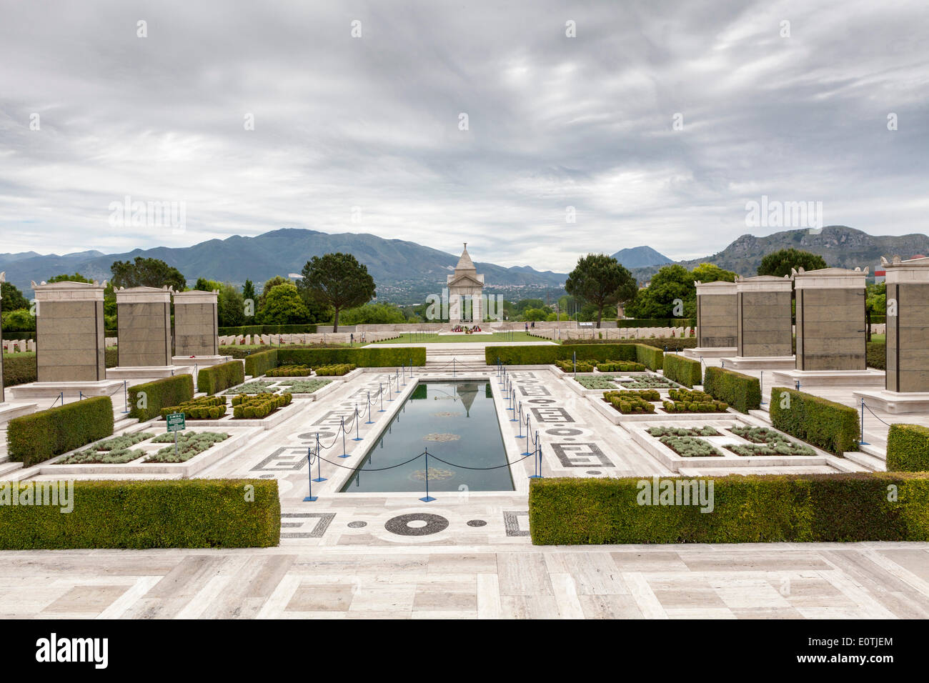 Cassino, Italy. 19th May 2014. 70th Anniversary of the end of the battles of Cassino , Commonwealth War Cemetary, Cassino, Italy. 5/19/14 Credit:  Stephen Bisgrove/Alamy Live News Stock Photo