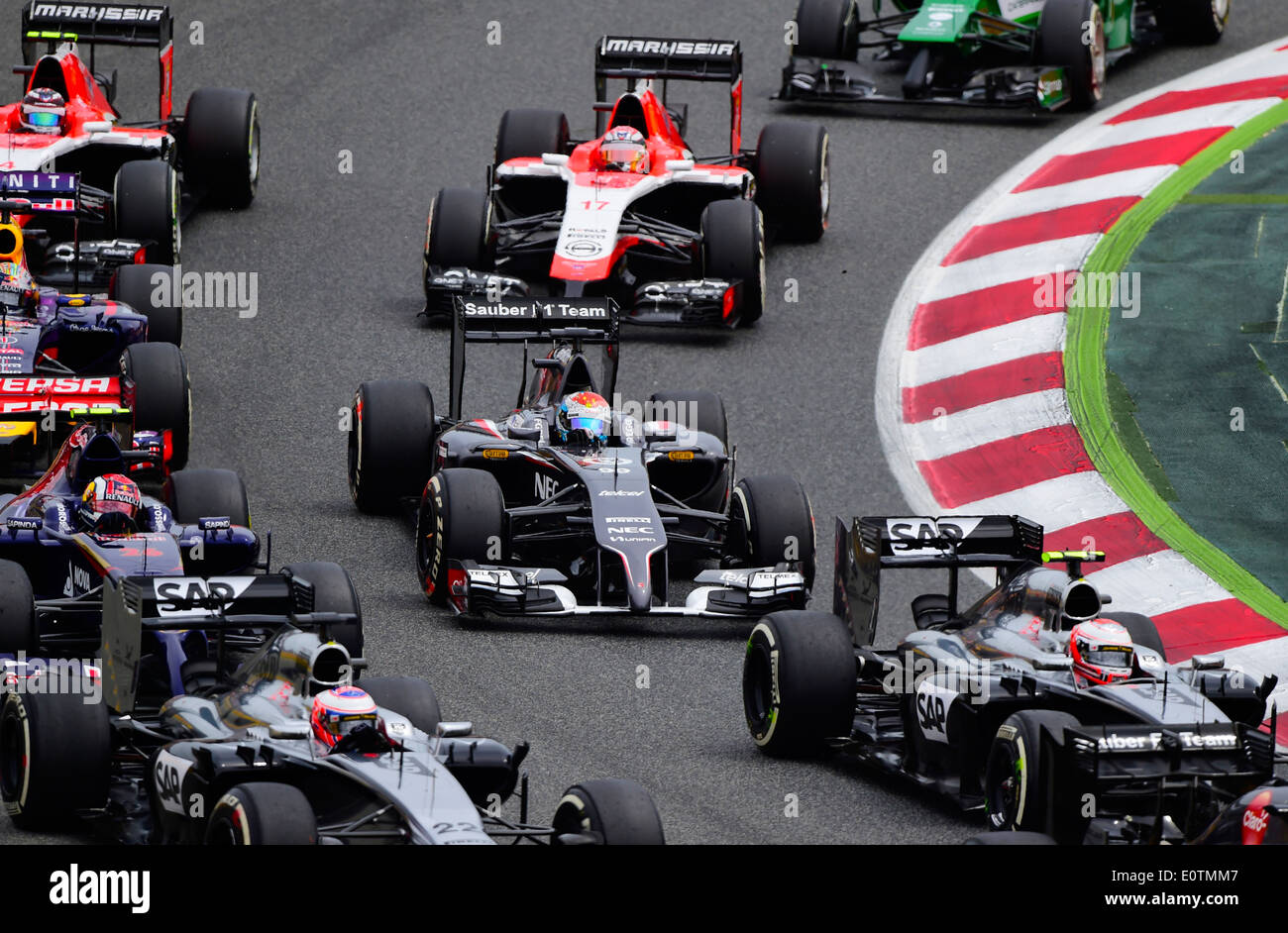 Formula One Grand Prix of Spain 2014 ---- first curve after the start ...