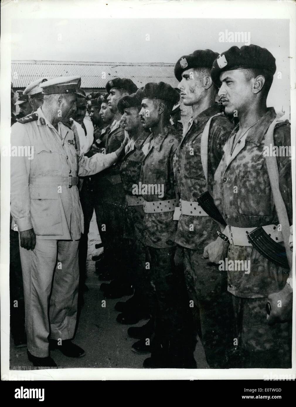 Aug. 08, 1960 - U.A.R. Battalion for the Congo: Lt. Gen. Mohamed Farid Salama, Deputy Chief of Staff of the Armed Forces, recently inspected men of the United Arab Republic battalion, which was due to leave for the Congo to join the United Nations Forces there. The battalion is part of the Paratroop Bridge and is made up of officers and men of both regions of the U.A.R. Photo shows Lt. Gen. Mohamed Farid Salama inspecting members of the U.A.R. prior to their departure for the Congo. in Cairo recently. Stock Photo