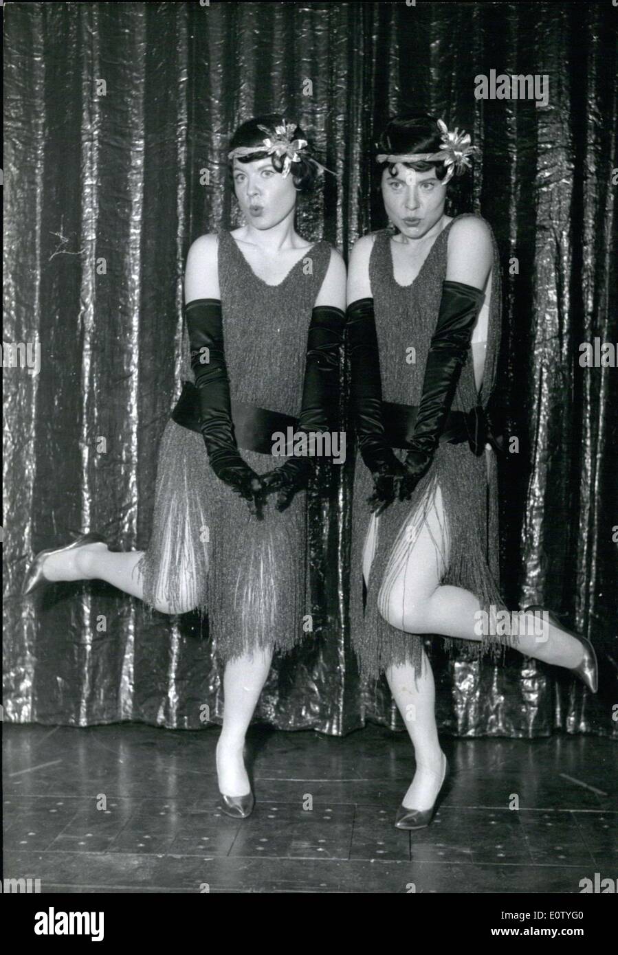 Oct. 08, 1960 - Brigitta and Helga Borkowsky, 22 year-old twins from Poland will be singing and dancing in Paris under the name Stock Photo