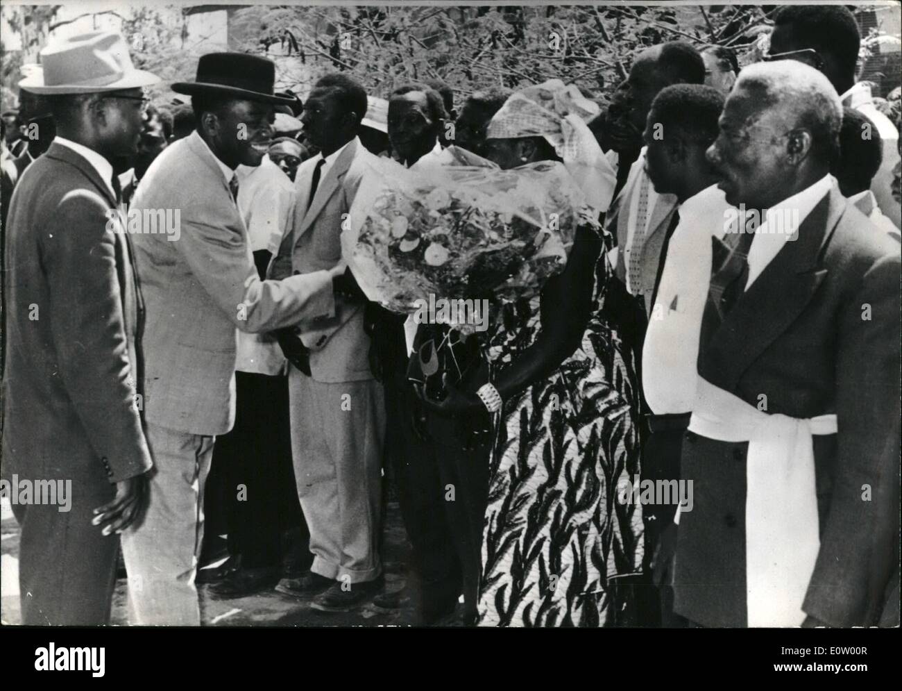 Oct. 10, 1960 President Tshombe Visits Jadotville Mr. Tshombe