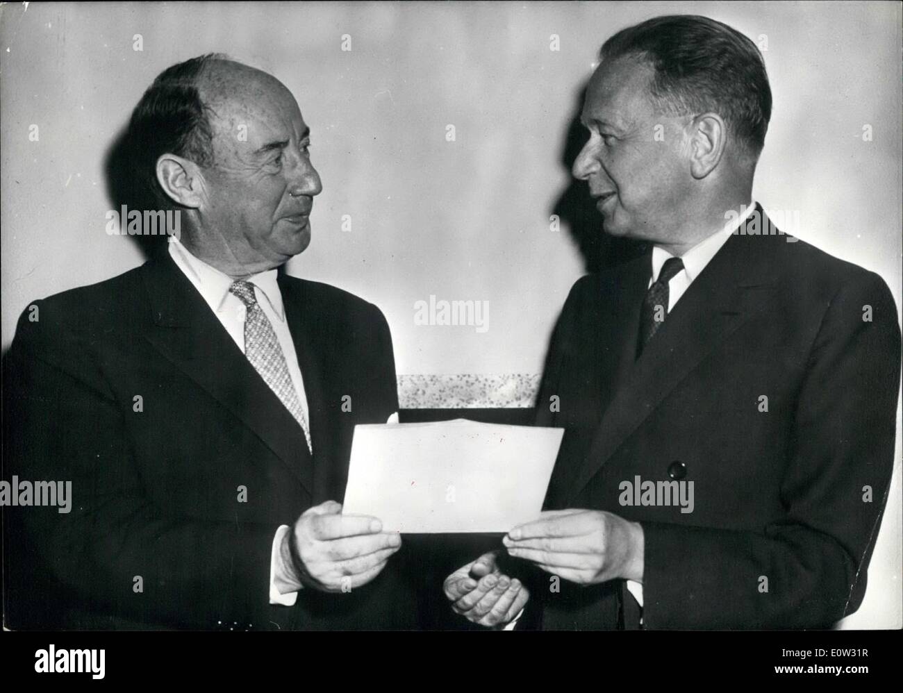 Jan. 01, 1961 - Adlai Stevenson Presents entials: New Permanent US representative to the United Nations, Ambassador Adlai St Stock Photo