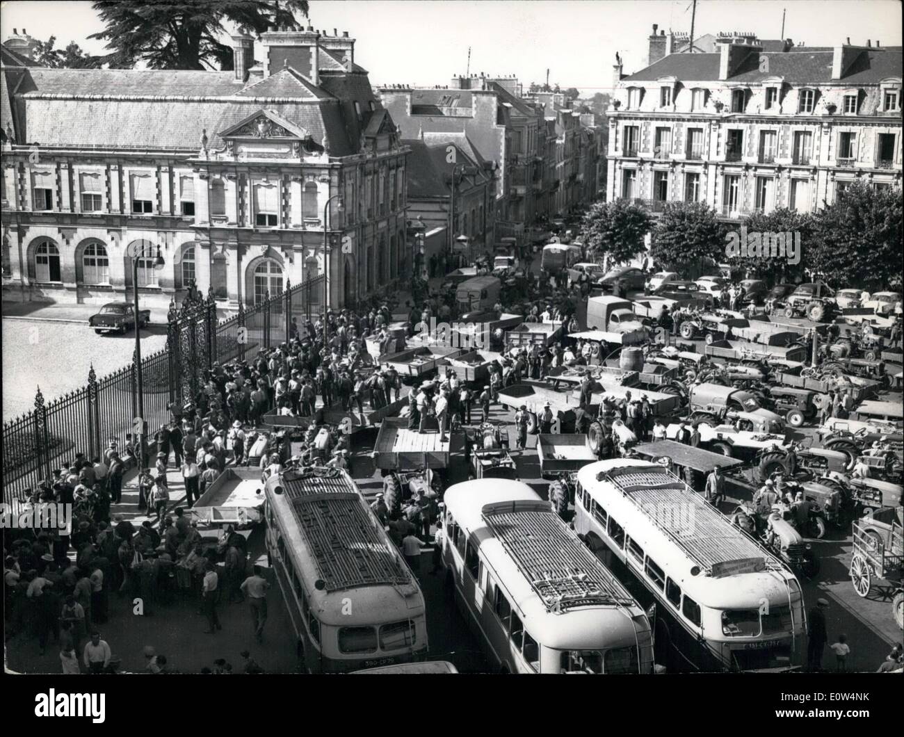 Jun. 06, 1961 - Farmers Revolt Spreads Throughout France: Farmers demonstrations in protest against the Low prices of their farm produce are now spreading from Brittany to other parts of France. Photo shows Tractors and motor coaches before the prefecture in Poitiers (Central France) which was blockaded by the farmers for six hours yesterday. Stock Photo