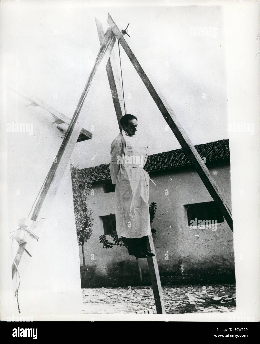 Sep. 09, 1961 - Adnan Menderes hanged at Istambul on Sunday: Ex-Premier Adnan Menderes of Turkey was hanged at Istambul on Sunday after he was convicted on charged laid by the current Turkish Government. Two other members of the former Government were also executed a day earlier. Photo shows Menderes hanging from the scaffold. Stock Photo