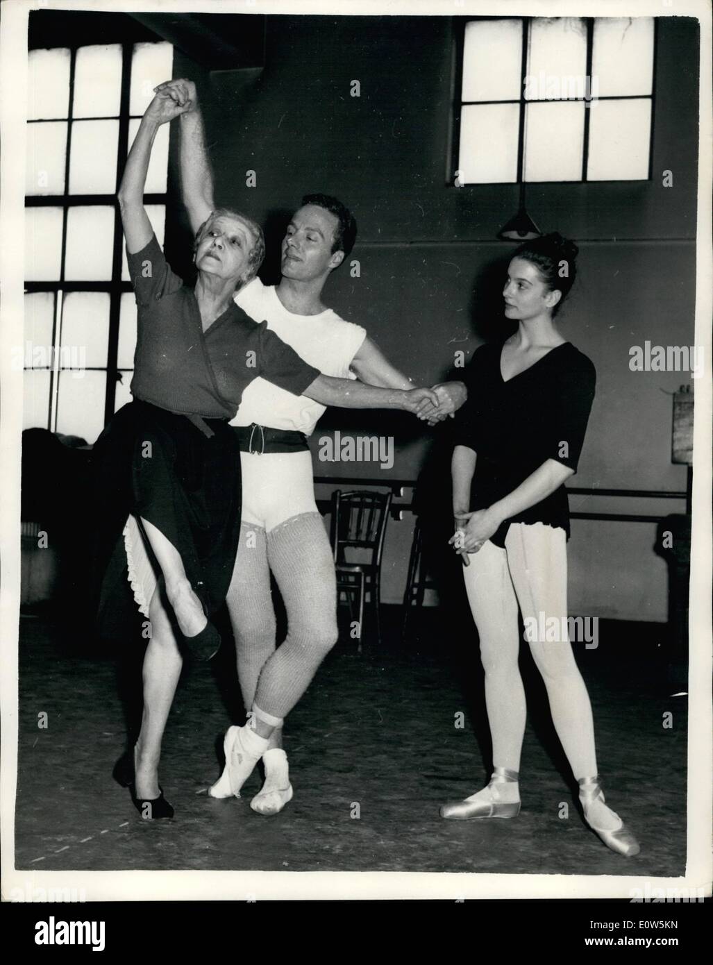 Sep. 09, 1961 - Seventy -year-old Former Ballet Star Teaches John Gilpin the Role of Harlequin: 70-year-old Madame Tamara Karsavina, former ballet ''Le Garnaval'' to teach John Gilpin to dance the role of Harlequin. The Ballet will be performed by the Western Theater Ballet on Thursday Sept. 14th, at Sadler's Wells Theater. ''Le Garnaval'' was originally created in 1910 and was first performed by the Diaghilev Company when Harlequin was danced by NIjinaky and Columbine by Madame Karsavina Stock Photo