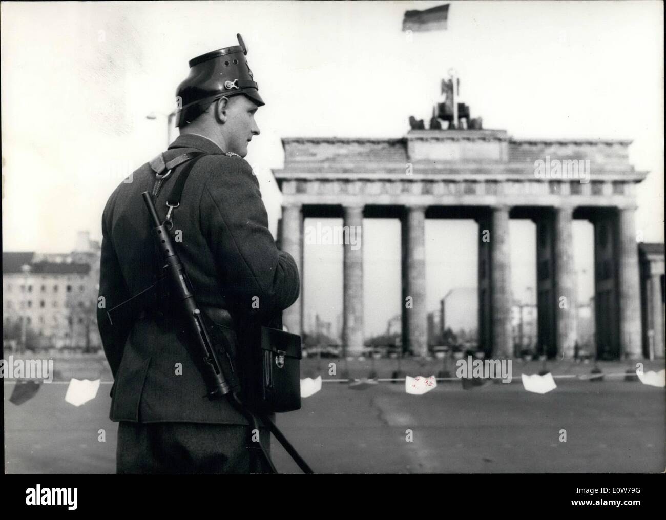 Oct. 10, 1961 - Small machine-guns for the West-Berlin police.: Today the  West-Berlin police get small machine-guns for its service at the Sector and  Zone border. This fact was nessecary why in