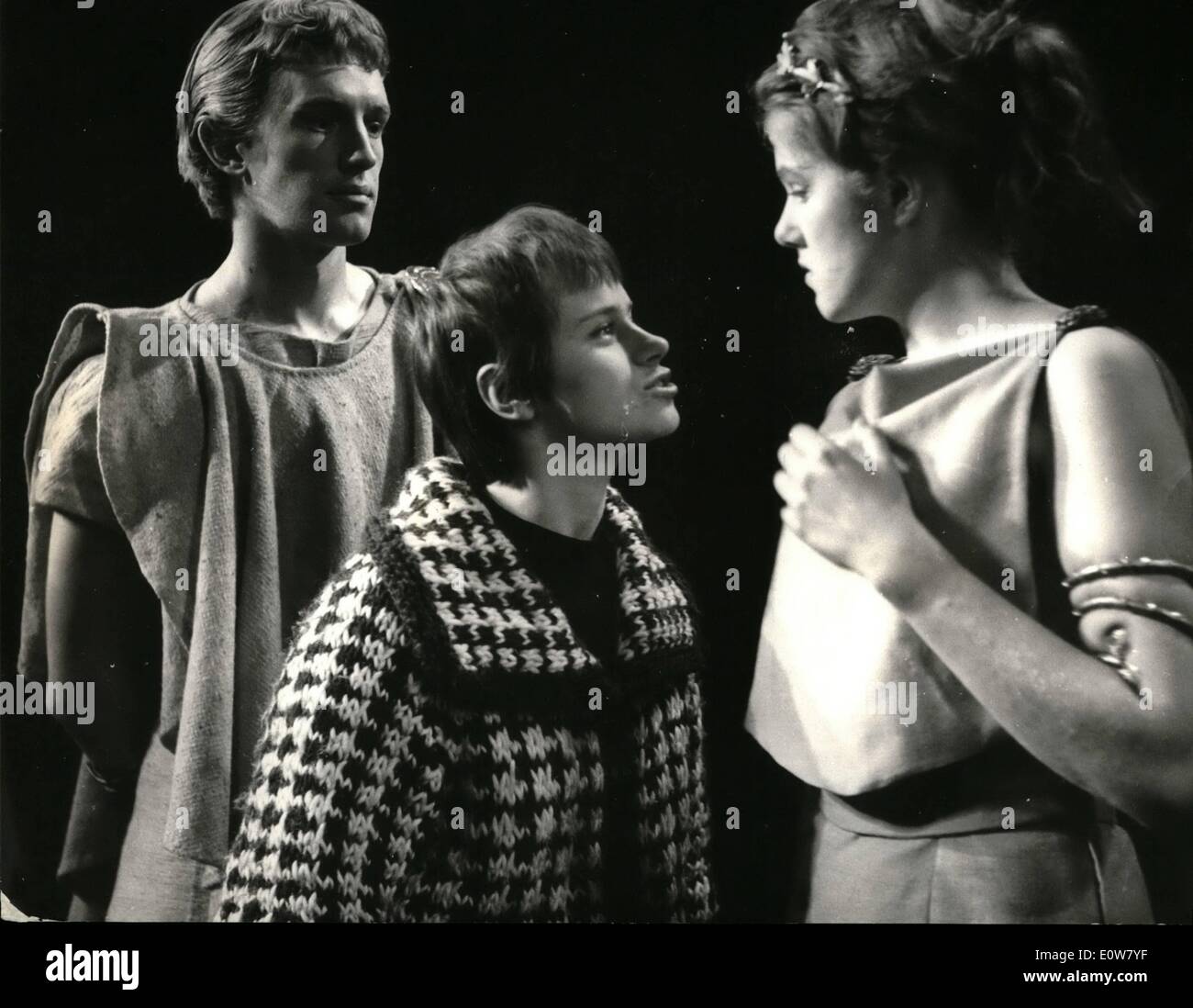 Jan. 01, 1962 - ''A Midsummer night's Dream'' - At royal court Theatre. Sir Michael Redgrave's Children take part...: A dress rehearsal was held this afternoon at the Royal Court Theatre of the English Stage Company production of ''A Midsummer Night's Dream''.. Photo Shows L - R: during the rehearsal today Corin Redgrave (Lysander); Rita Tushingham (Hermia) and Lynn Redgrave (Helena).... Gorin and Lynn Redgrave are children of Sir Michael Redgrave....Rita Tushingham rose to stardom with her performance in the film ''Tas of Honey' Stock Photo