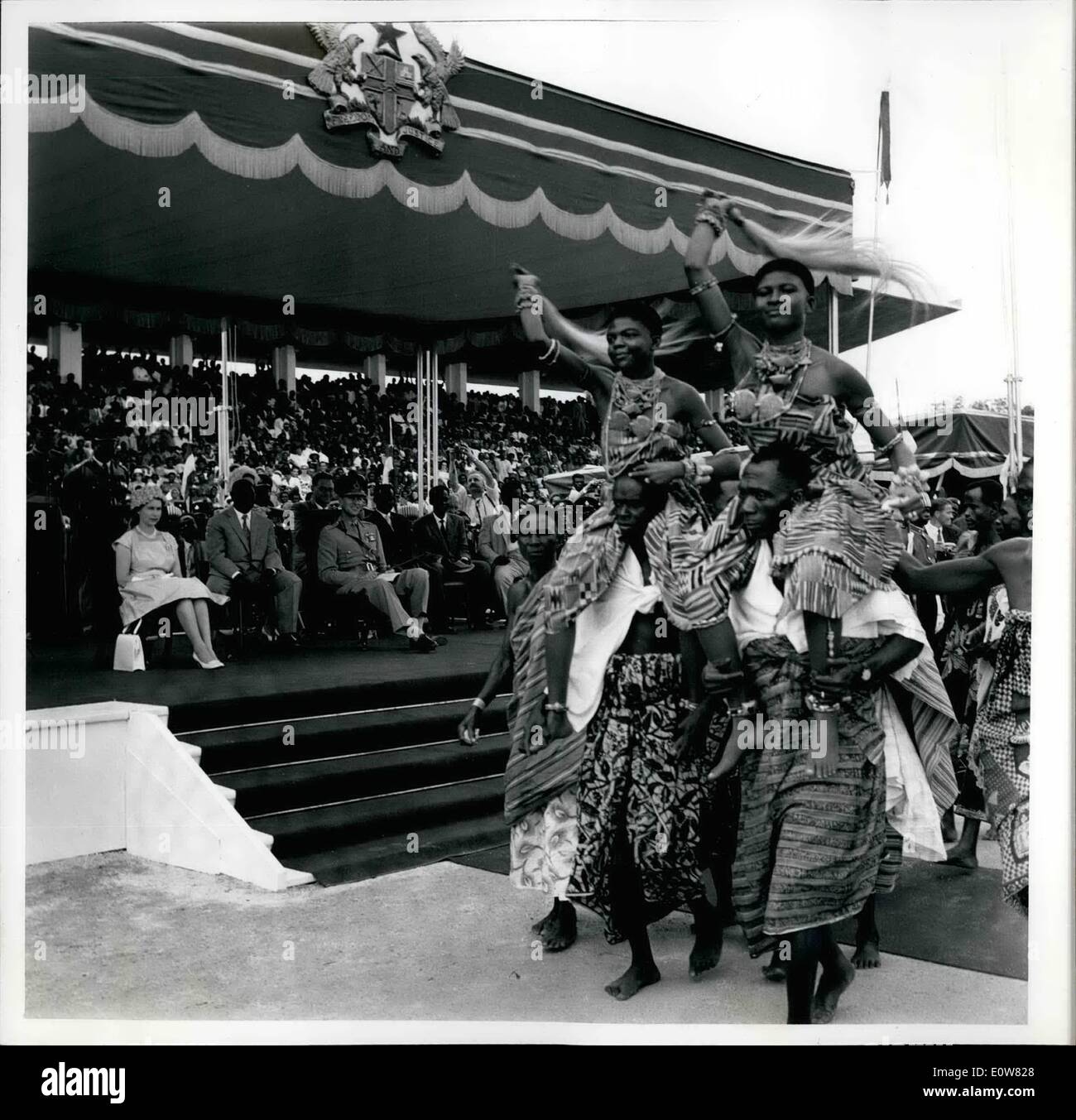 Image of Elizabeth II in Ghana, 1961 by Unknown photographer, (20th century)