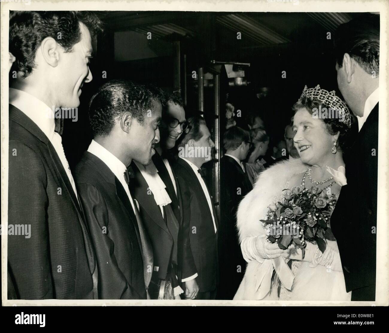 Nov. 11, 1961 - Royal Variety Show. Photo Shows: Following the Royal Variety Performance held at the Prince of Wales Theatre, London, last night, members of the Royal Family met a number of the stars backstage. H.R.H. The Queen Mother is seen chatting to the American star, Sammy Davis Jr. Stock Photo