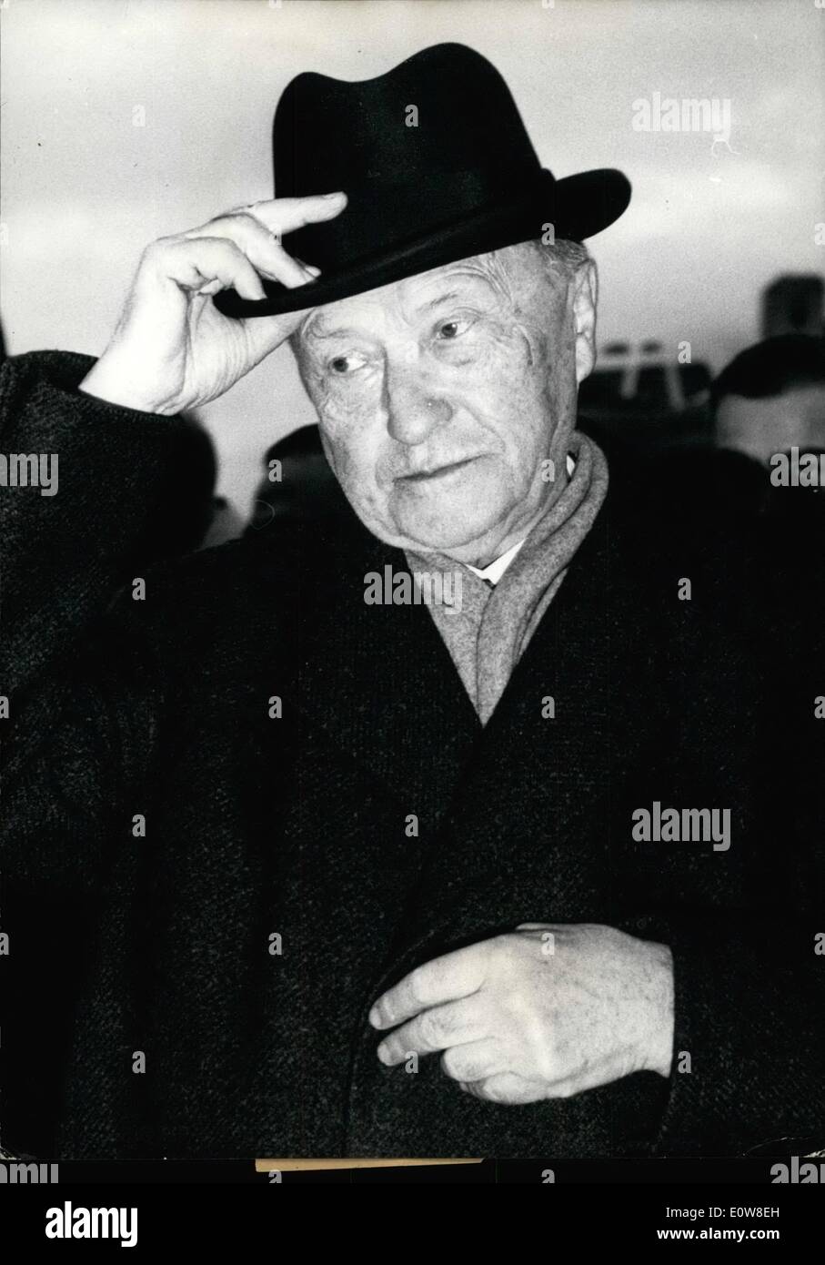 Nov. 11, 1961 - Chancellor Dr. Adenauer Returned from the USA.: Chancellor Dr. Adenauer landed at Wahn airport an November 23rd Stock Photo