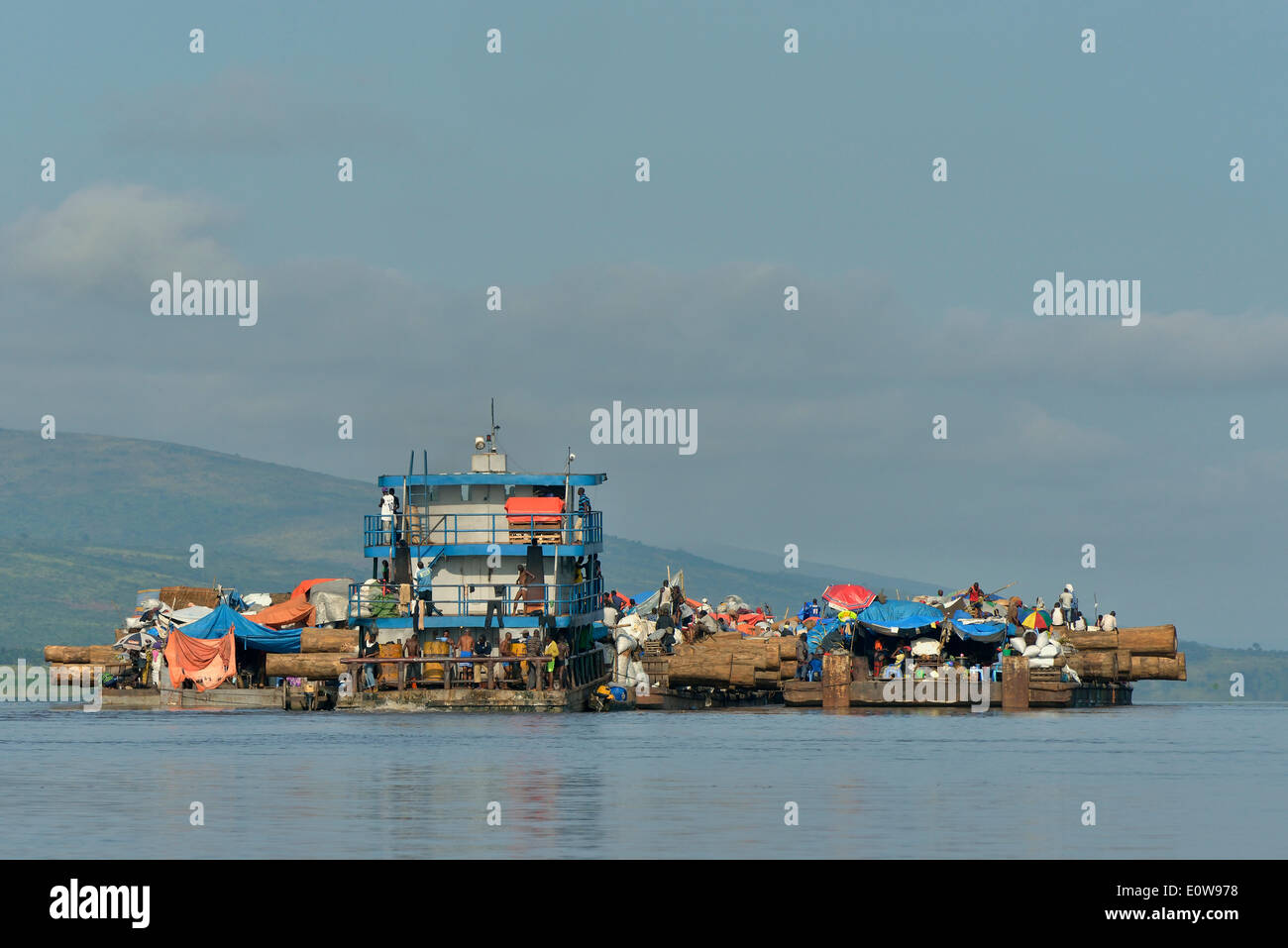 Congo River Kinshasa High Resolution Stock Photography And Images Alamy