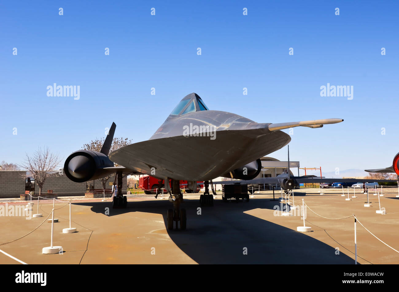 Sr 71a blackbird hi-res stock photography and images - Alamy