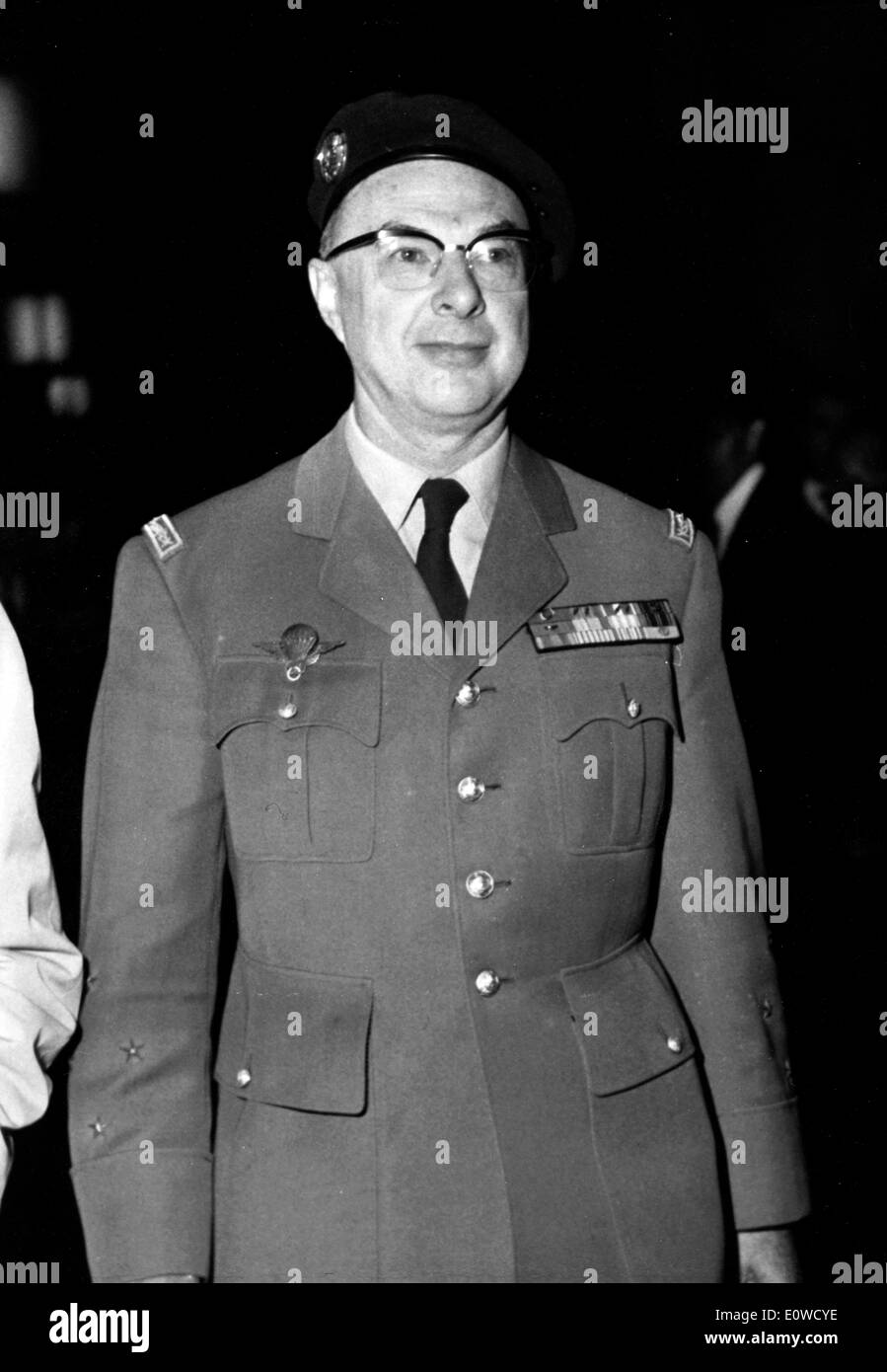 General Charles Ailleret arrives for Palace of Justice Stock Photo