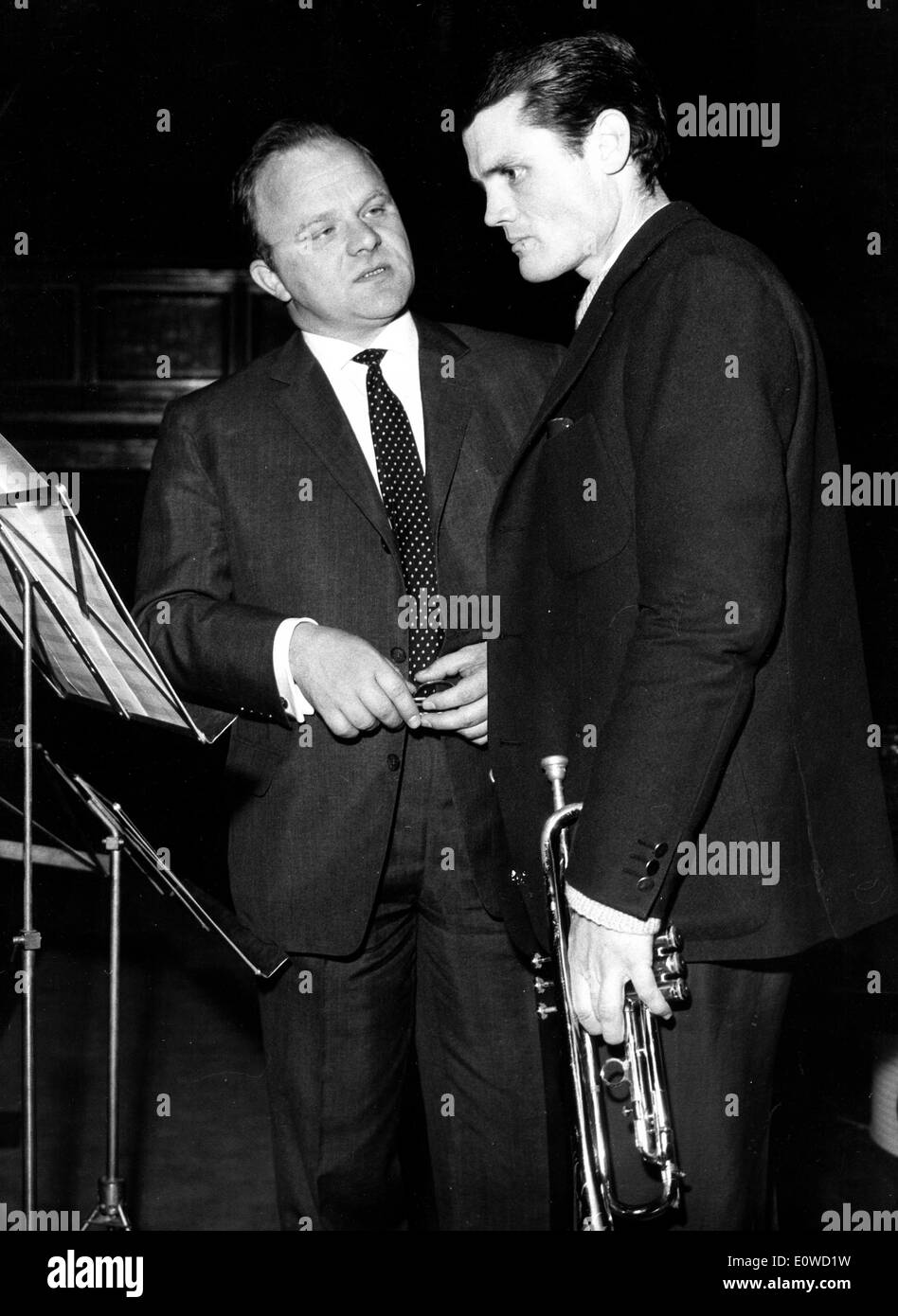 Chet Baker with Werner Mueller after a concert Stock Photo