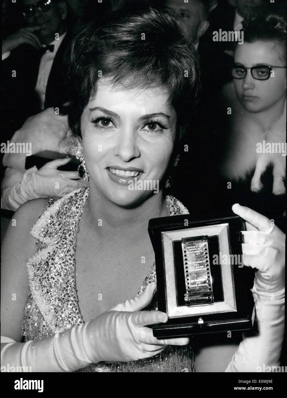 Mar. 03, 1963 - To-night ion a Roman Cinema, took place the ceremony of delivery of ''Silver ribbons'' prize to best actress, director and producer for 1952; after the ceremony was presented in ''worldly performance'' the Visconti's film ''Il Gattopardo''. Photo Shows Gina Lollobrigida, awarded for her role in ''Imperial Venus' Stock Photo