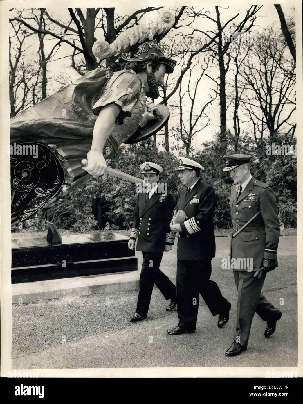 Mar. 27, 1963 ADMIRAL ROBERT L. DENNISON VISITS EAST ATLANTIC