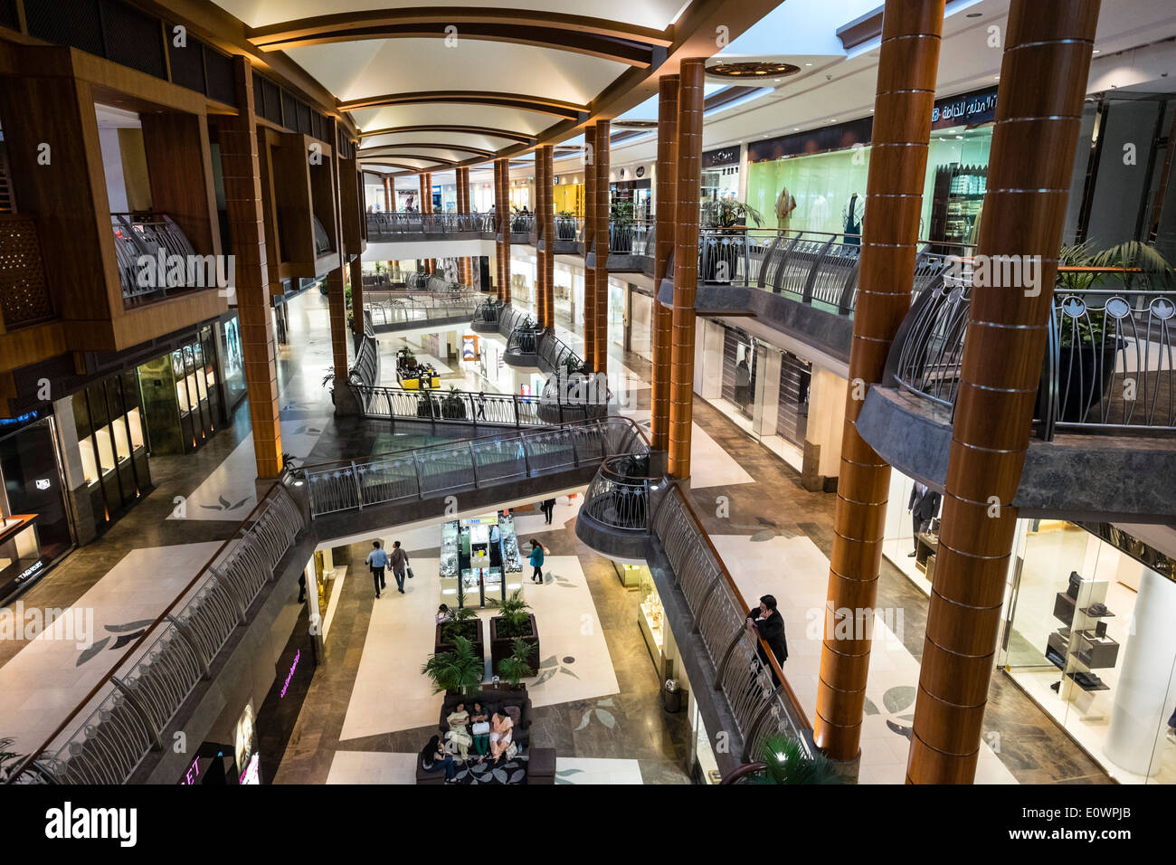 Caribbean shopping mall hi-res stock photography and images - Alamy