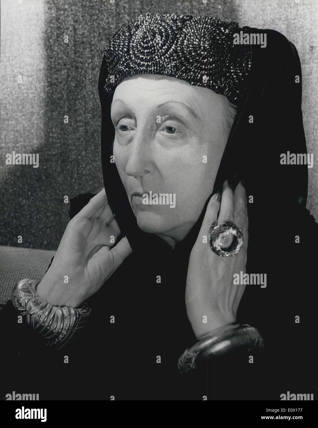 Dec. 10, 1964 - Dame Edith Sitwell Dies. Britain's Most Distinbuished spinster. Dame Edith Sitwel - Poet - noevlist -rebel and Britain's most distinguished spinster died last night at the age of 77. She had been taken to st. Thomas's Hospital after a heart attack. She had only finished her autobiography in April of this year - and it is to be publkshed in the new Year under the title ''Taken care Of''. Photo shows Dame Edith Sitwell - picture taken November 1952. Stock Photo
