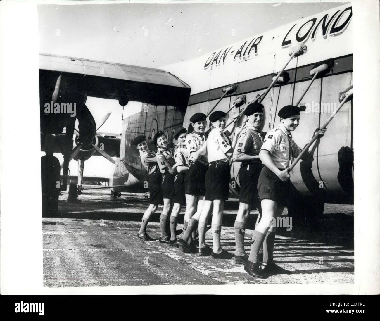 Oct. 24, 1964 - Last of Yorks donated to air scouts.: An historic era in World War 11 aviations came to an end at Lashem Airfield, Hants, today, when the last of the famous Avro Works was retired from Dan-Air Services Airline and donated to the Boy Scouts. The York, once a veteran of R.A.F. Air Transport Command, flew many wartime missions since its construction in 1942. In recent years the York figured prominently in the Berlin Airlift and later flew planeloads of refugees from Hungary to the West Stock Photo