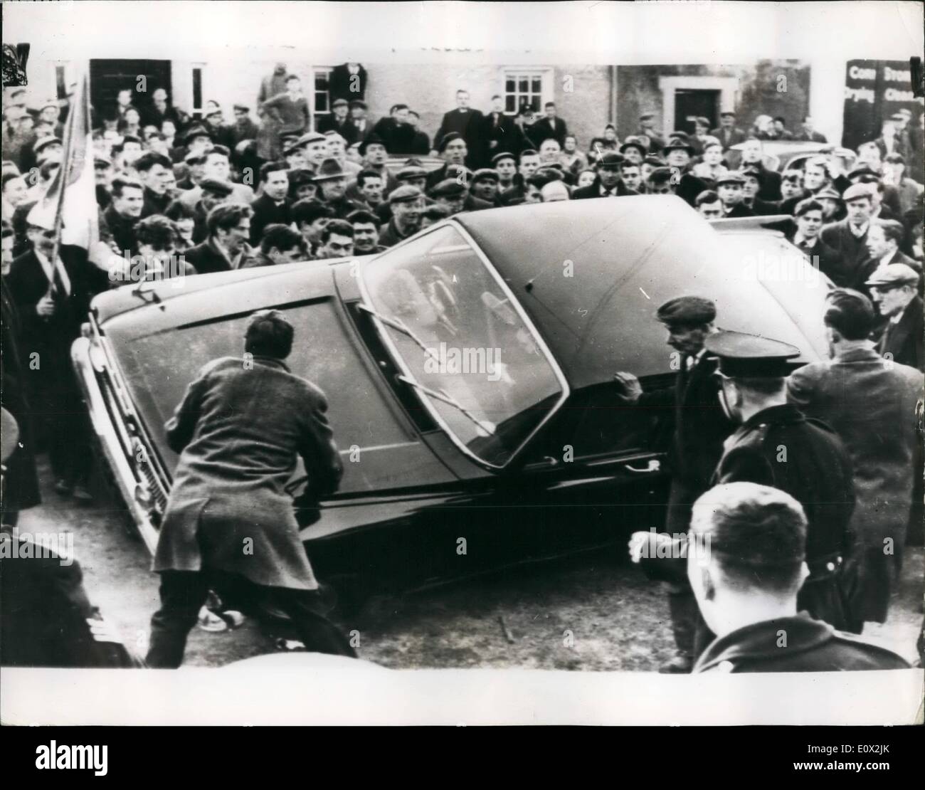 Jan. 01, 1965 - Royal Visit court STC med st. rioters. Demonstrators struggle with Police: A rioting men injured police, hurled Stock Photo