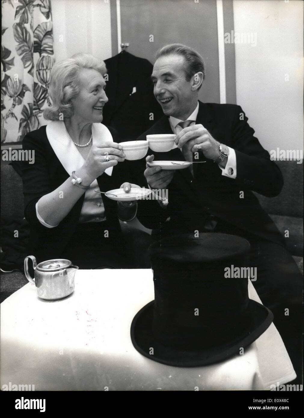 Feb. 02, 1965 - Sir Stanley And Lady - Drink A Toast - In Tea: World's most popular soccer star - Stanley Matthews and his wife Stock Photo