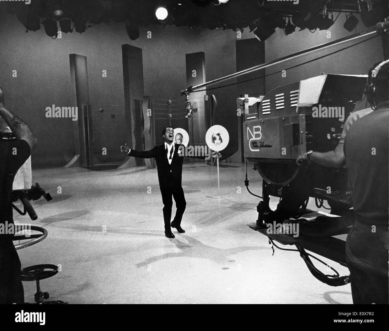 Sammy Davis Jr. on set of a television show Stock Photo