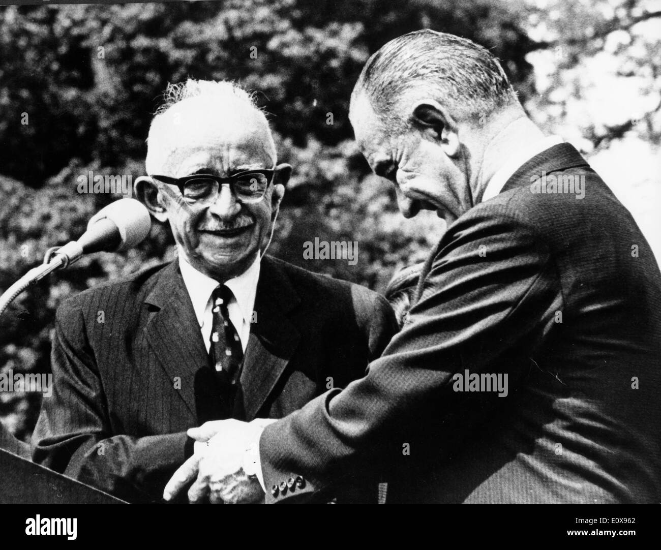 President Johnson and the oldest politician of Turkey Ismet Inonu Stock Photo