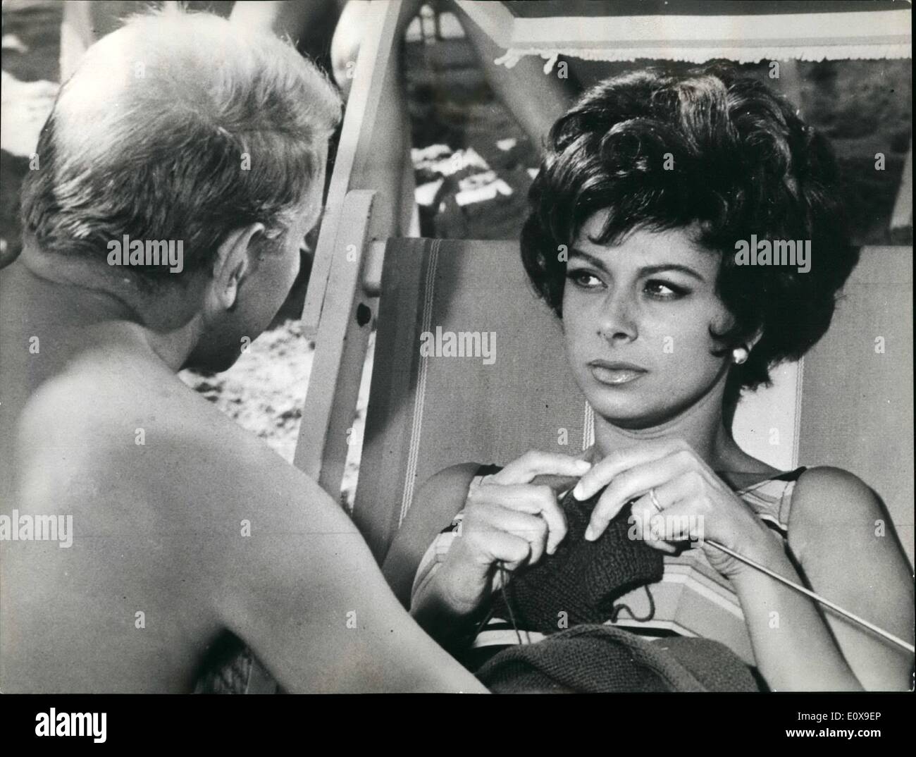 Oct. 10, 1965 - Rome, October 1965 - ''The big parasol'' is the title of the film that Sandra Milo turns in the Adriatic riviera. The film recounts the story of a marriage in crisis after seven years. Tart of Sandra Milo, are E.M. Salerno and Jean Sorel. Sandra Milo and E.M. Salerno (her husband in the film) Stock Photo