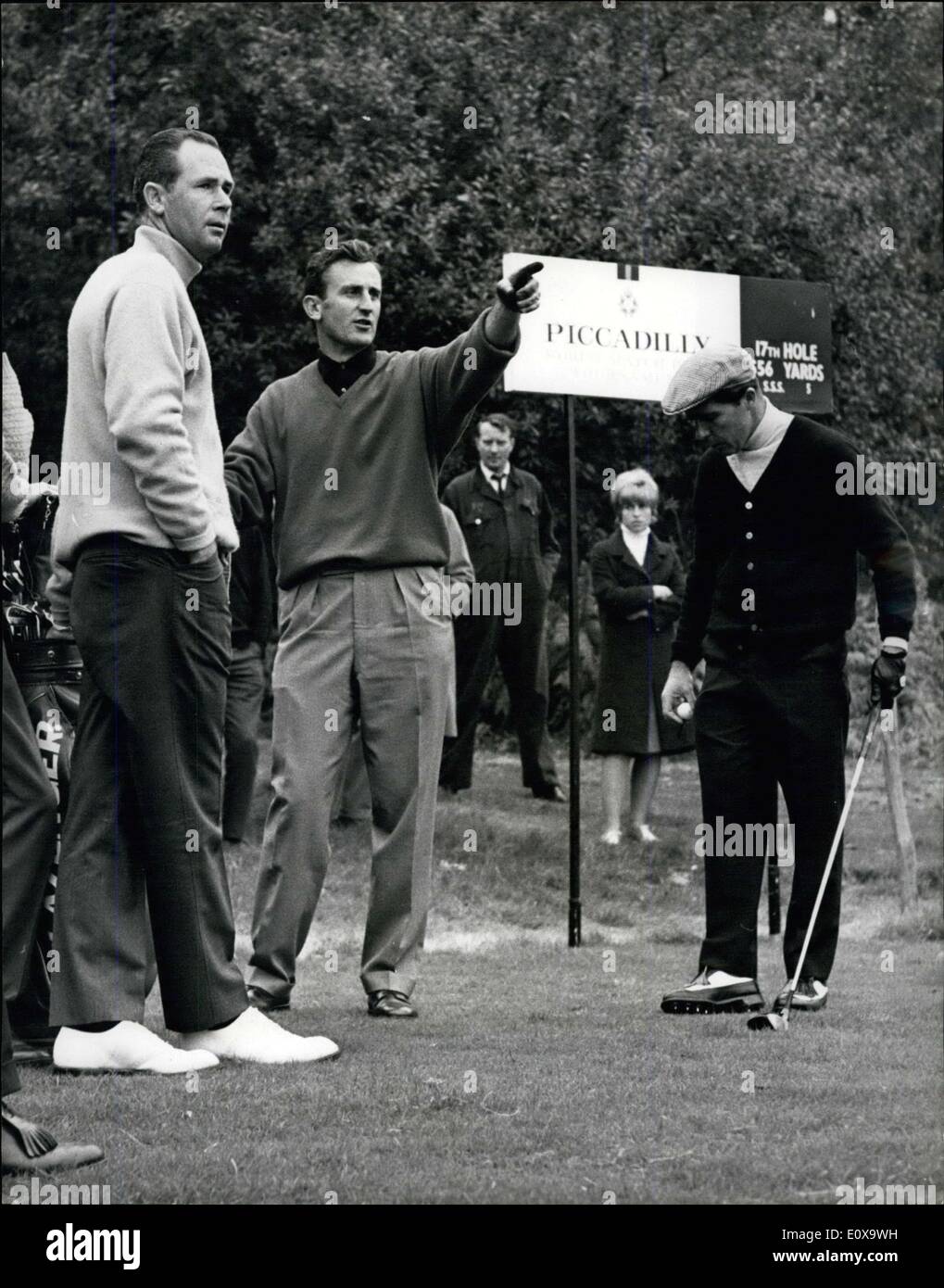Oct. 13, 1965 - Ted Dexter Says Gary Player Is The Greatest: Ted Dexter, golfing chum of Gary Player during England's last cricket tour of Australia, met him again yesterday at Wentworth. And after three spell-binding hours on the Burma Road, Ted rated the little South African a certainty to win the Piccadilly world match play championship which begins there tomorrow. Gary has never hit the ball better, said Dexter Stock Photo