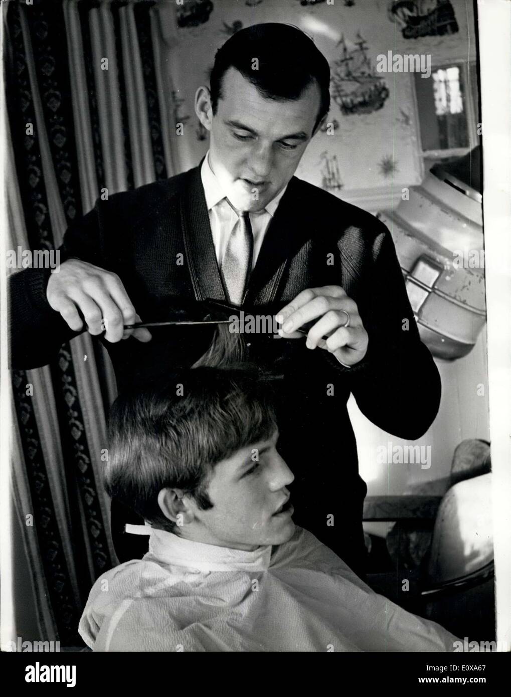 Nov. 05, 1965 - Johnny Pritchett gives Alan Rudkin a trim.: Mrs ...