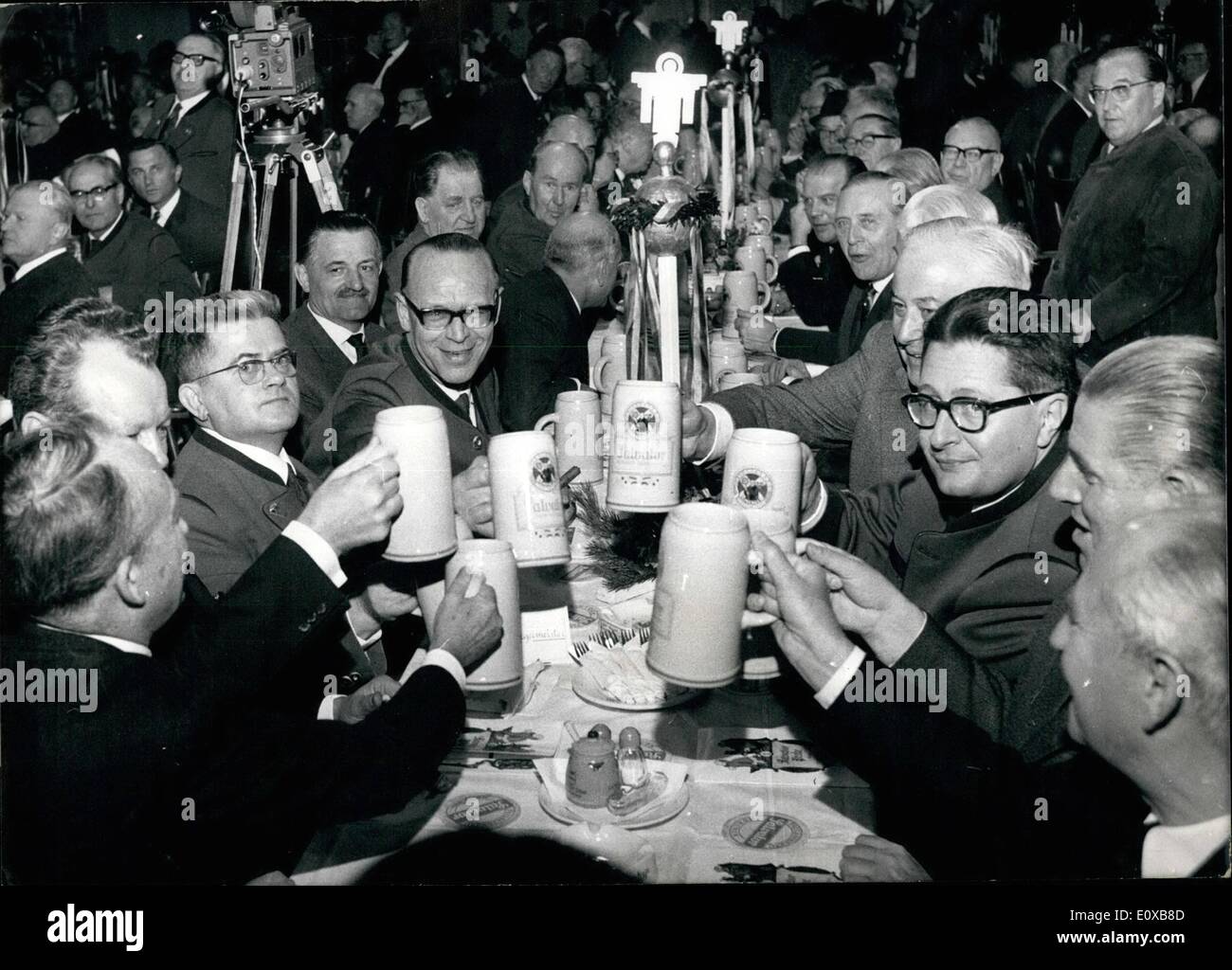 Mar. 03, 1966 - Prominent politicians at the salvatorkeller: Some politicians, who at the present visit Munich, could combine pleasant things with the useful ones. The reason why the mayors from Mailand, Marseille, Berlin, and Nurnberg visited the Bavarian capital, is the communal election on the 13th of March. They will support mayor Dr.Hans-Jochen vogel. The Spd-politicians talked at the closing demonstration of theri party. when the stron -beer tim e this year was opened at the salvatorkeller at Nockherberg with invited prominent people, mayor vogel invited his guests to this feast Stock Photo