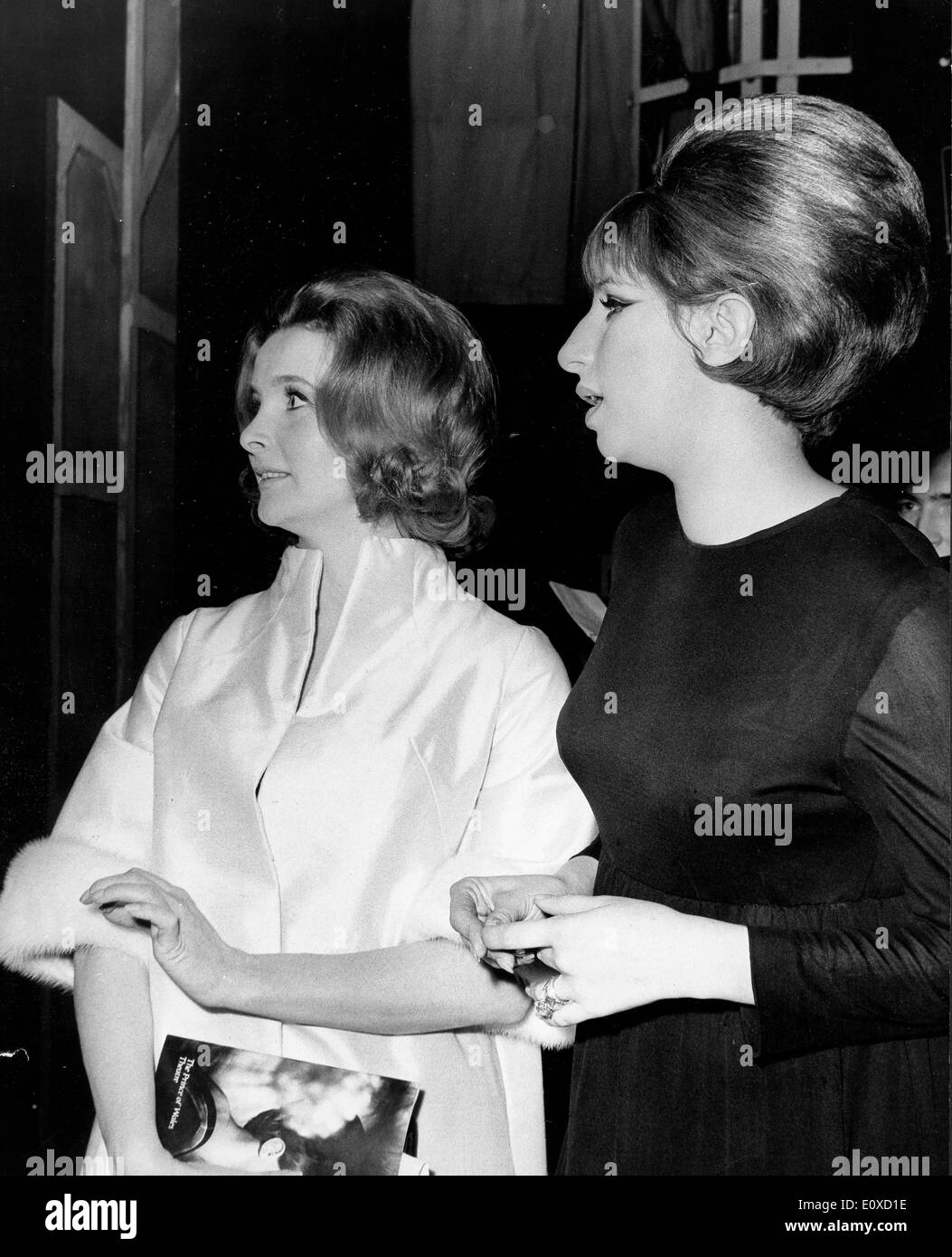 Barbra Streisand at the premiere of a play at the Prince of Wales Theatre Stock Photo