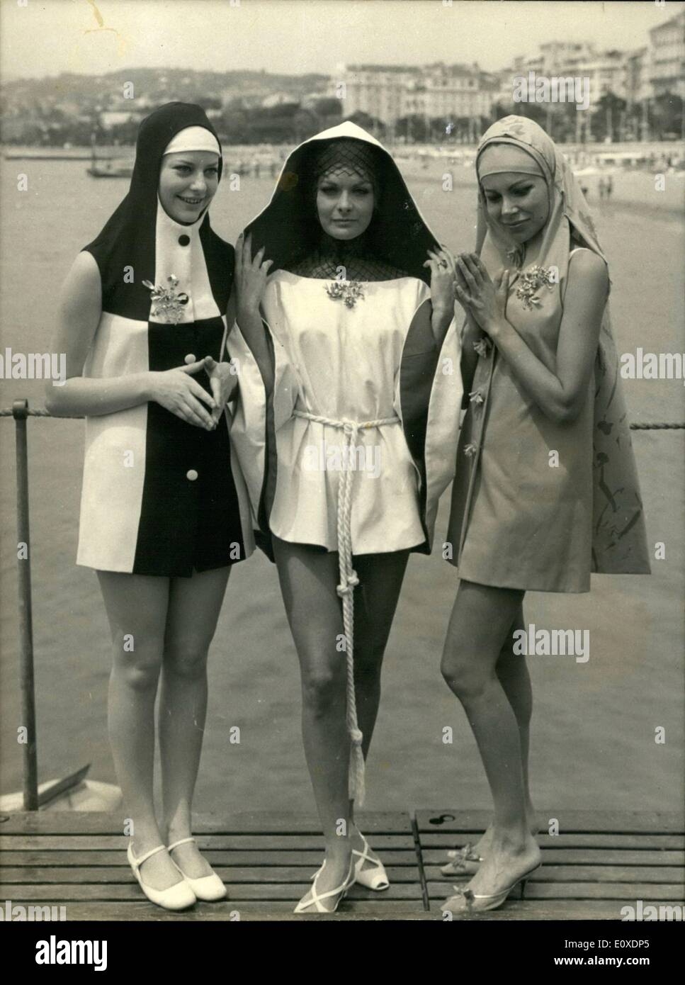 La religieuse 1966 hi res stock photography and images Alamy