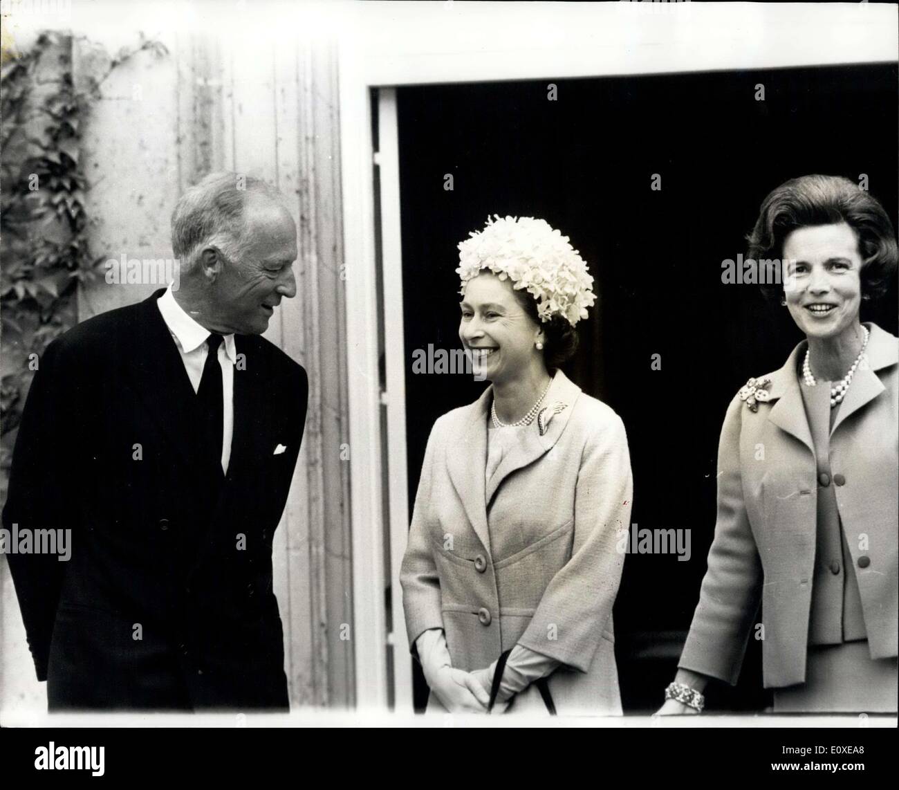Queen belgium 1966 hi-res stock photography and images - Alamy