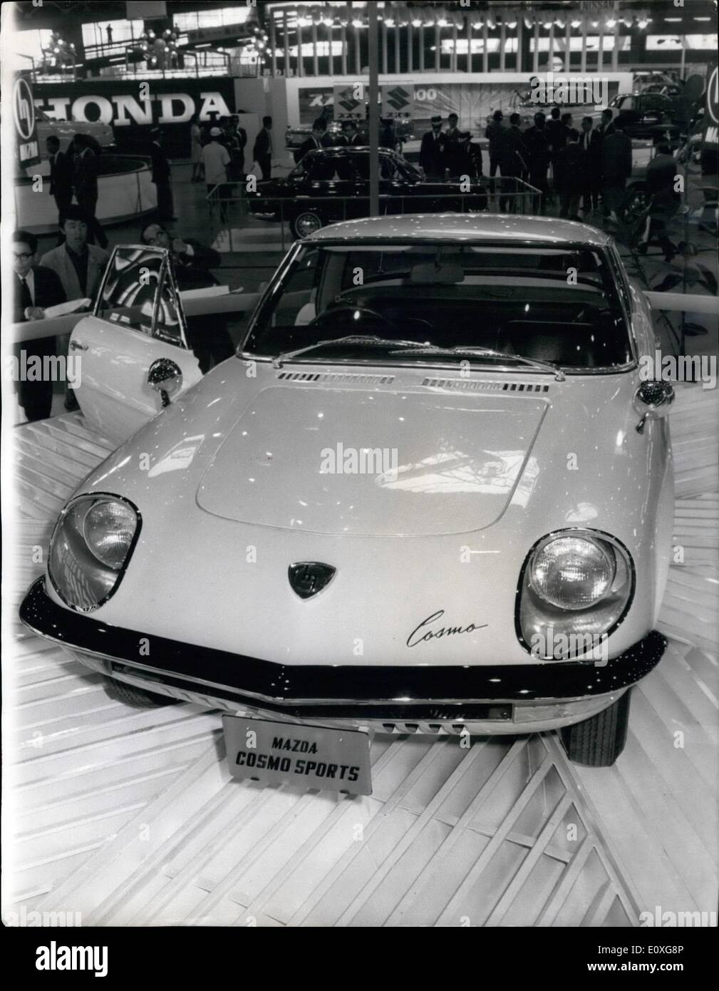 Nov. 11, 1966 Japanese car with Rotary engine; Tokio kogyo Industrial