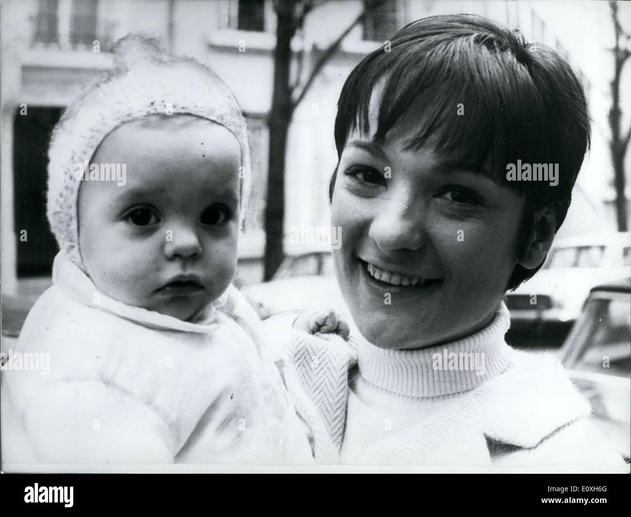 Dec. 17, 1966 - Suzanne Gabriello with Daughter, Marie Stock Photo