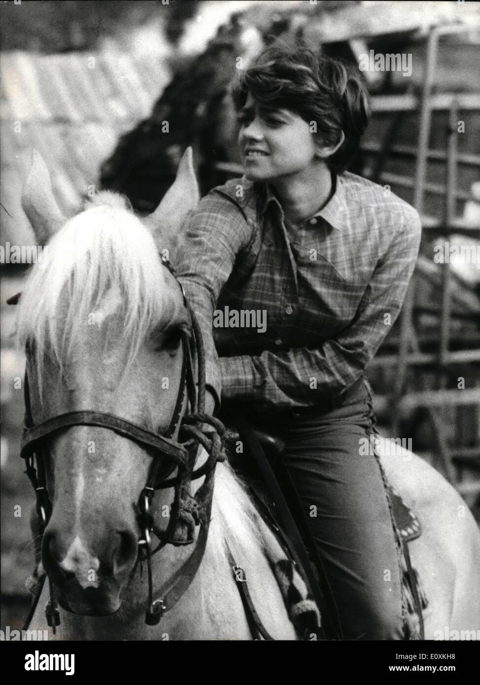 May 05, 1967 - Famous Italian singer Rita Pavone,is filming her third ...