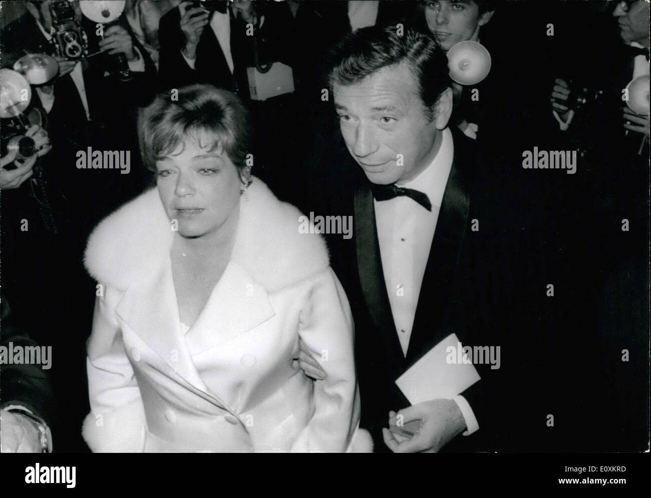 Mar. 11, 1967 - John Frankenheimer directed the movie ''Grand Prix'' which stars Yves Montand, Francoise Hardy, & Eva Marie Saint. Lots of movie stars and celebrities attended the occasion. Stock Photo
