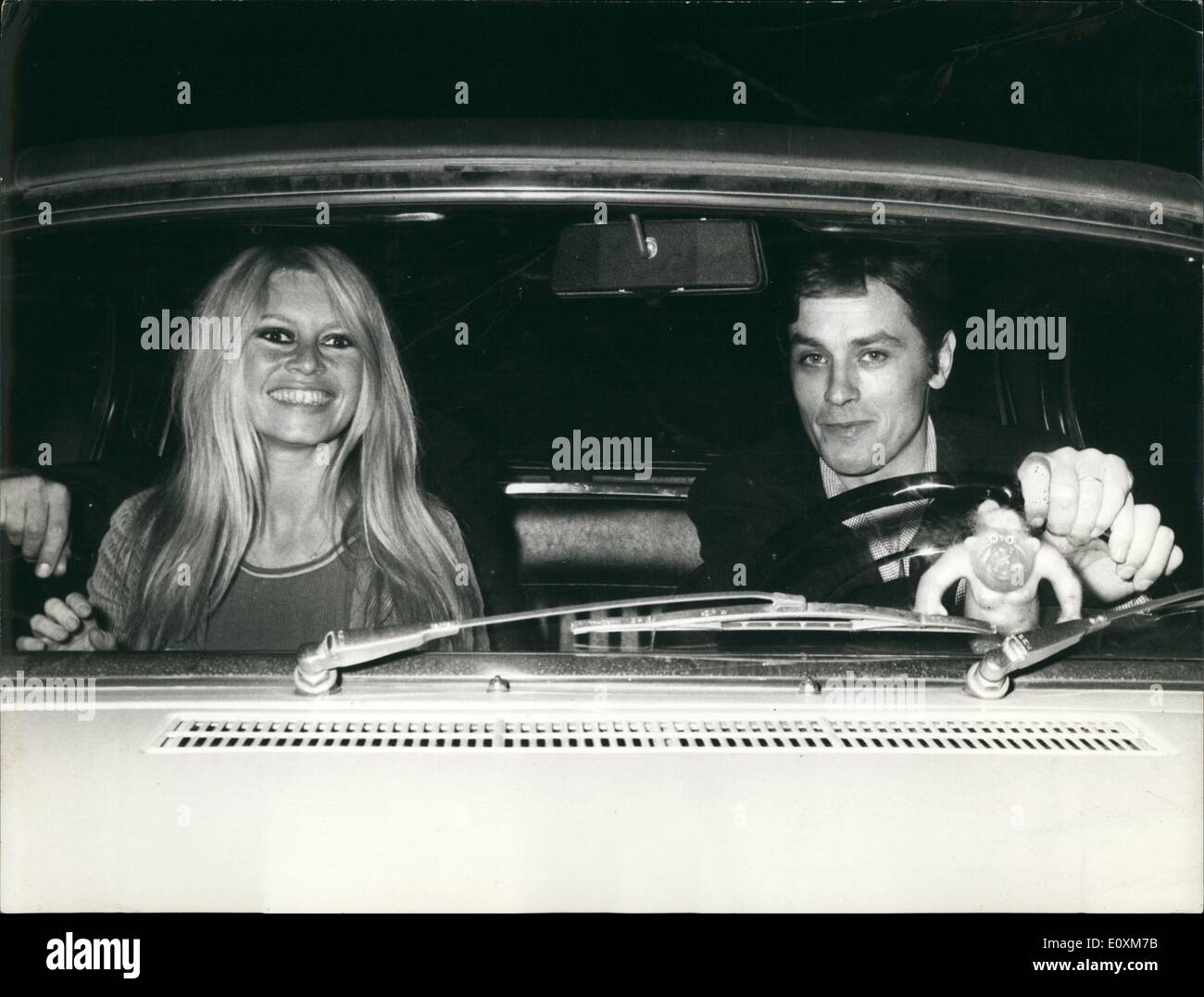 Alain delon and brigitte bardot hires stock photography and images Alamy