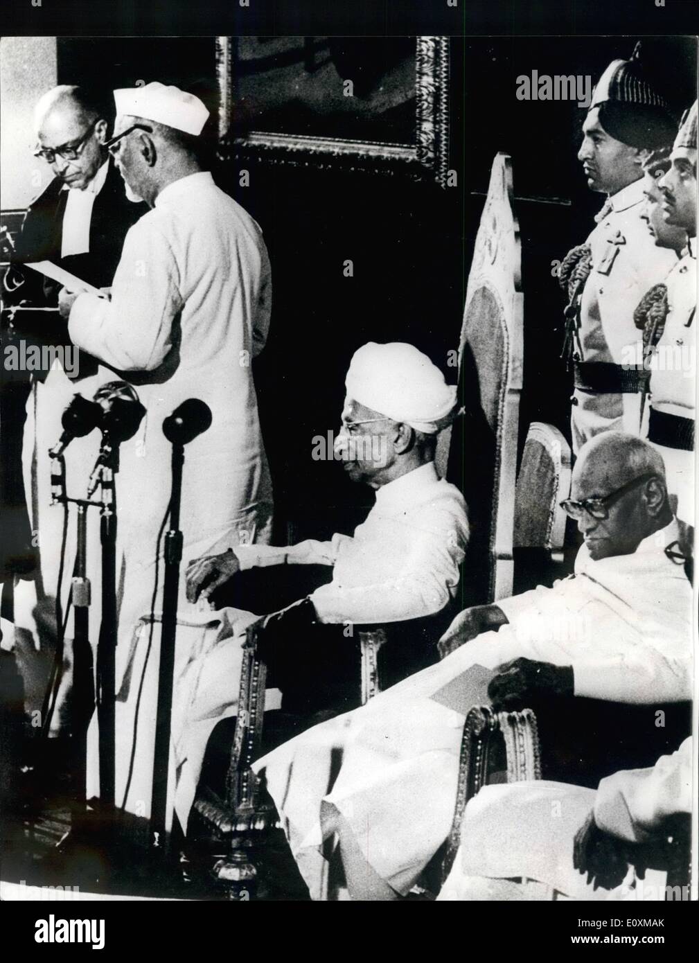 May 16, 1967 - 16-5-67 New Indian President sworn-in. Photo Shows: Dr May 16, 1967 - 16-5-67 New Indian President sworn-in. Photo Shows: Dr