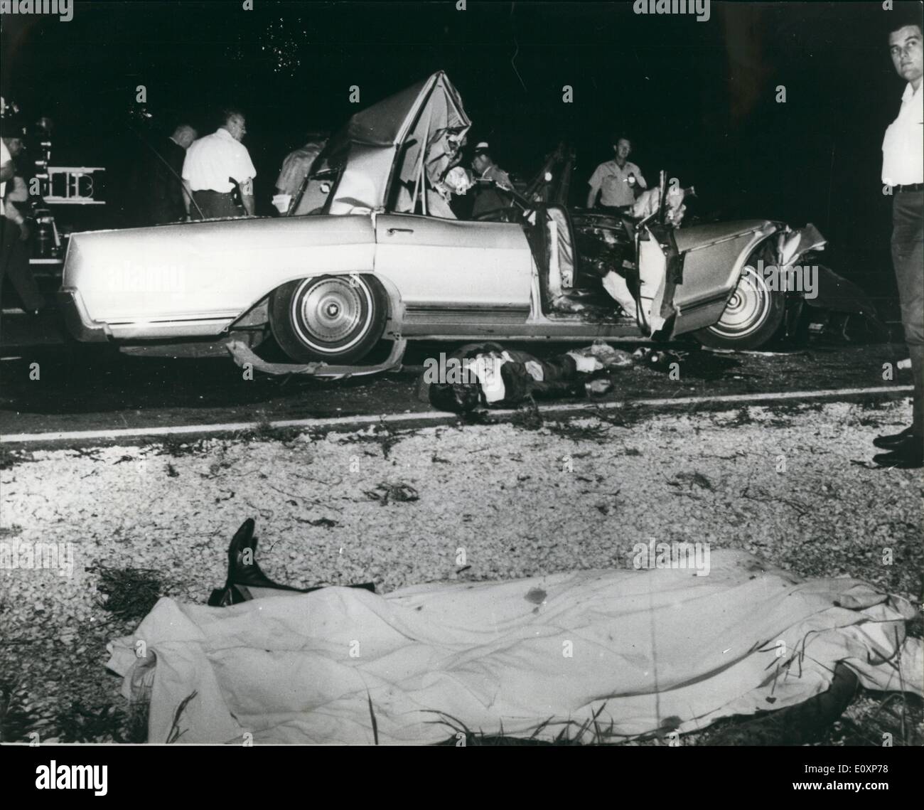 jul-07-1967-jayne-mansfield-killed-in-car-crash-photo-shows-the