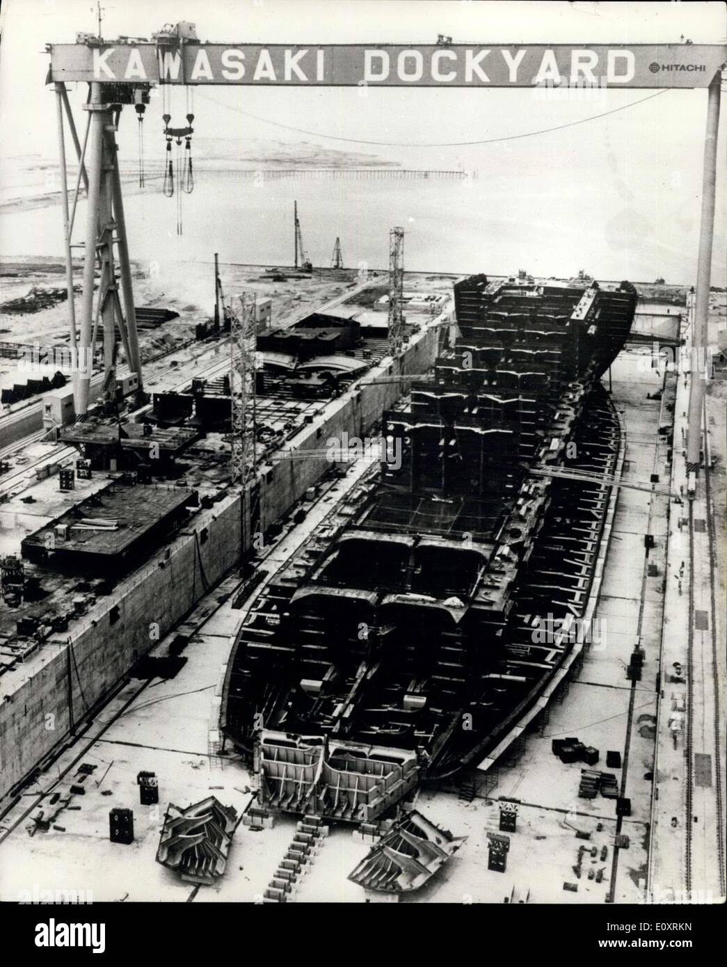 Japan shipyard hi-res stock photography and images - Alamy